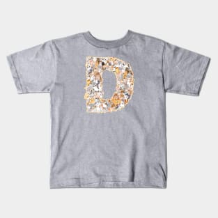 cat letter D(the cat forms the letter D) Kids T-Shirt